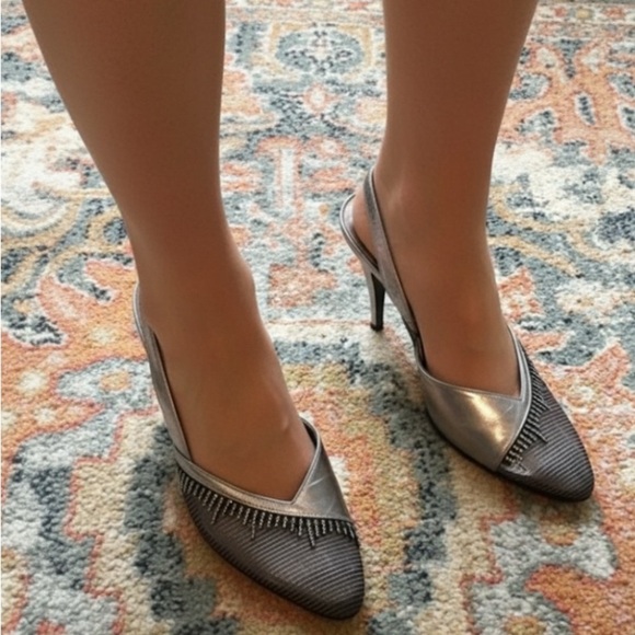 STUART WEITZMAN Vintage Silver Leather Crystals Mesh Slingback Pumps Heels 7N - Picture 1 of 16